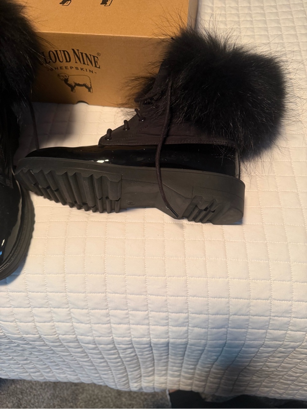 Patent Lace-Up Women's Black Fur-Trim Boots - Picture 4 of 6